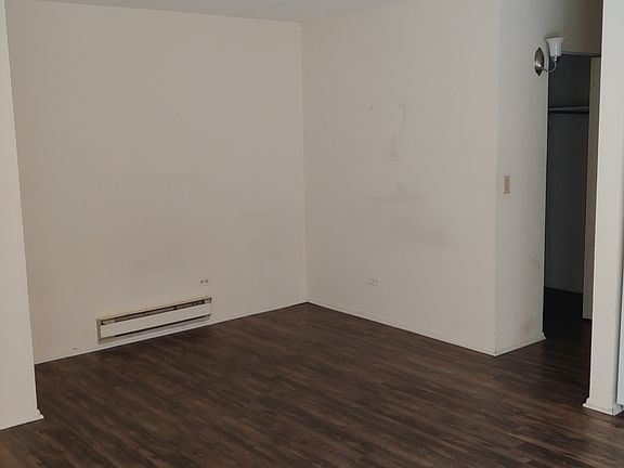 4th image of 32 Lathrop Ave #306