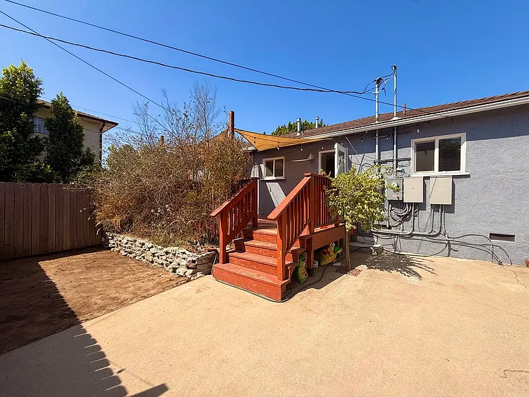 4232 Verdugo Rd — Photo 21