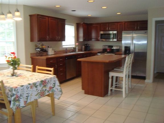 5th image of 3377 Forestdale Dr