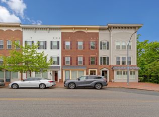 703 Skippers Ln, Annapolis, MD 21401