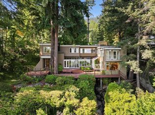 3664 Cedaridge Pl, West Vancouver, BC V7V 3H4