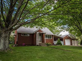 1945 39th St NE, Canton, OH 44705