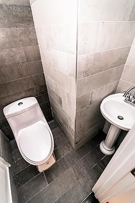 Rented by Nooklyn NYC LLC | media 38