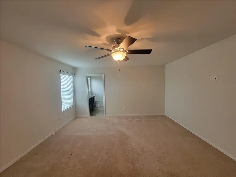 20135 Linden Spruce Ln — Photo 16