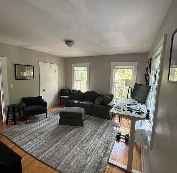 9 Ellsworth Ave #2 — Photo 2