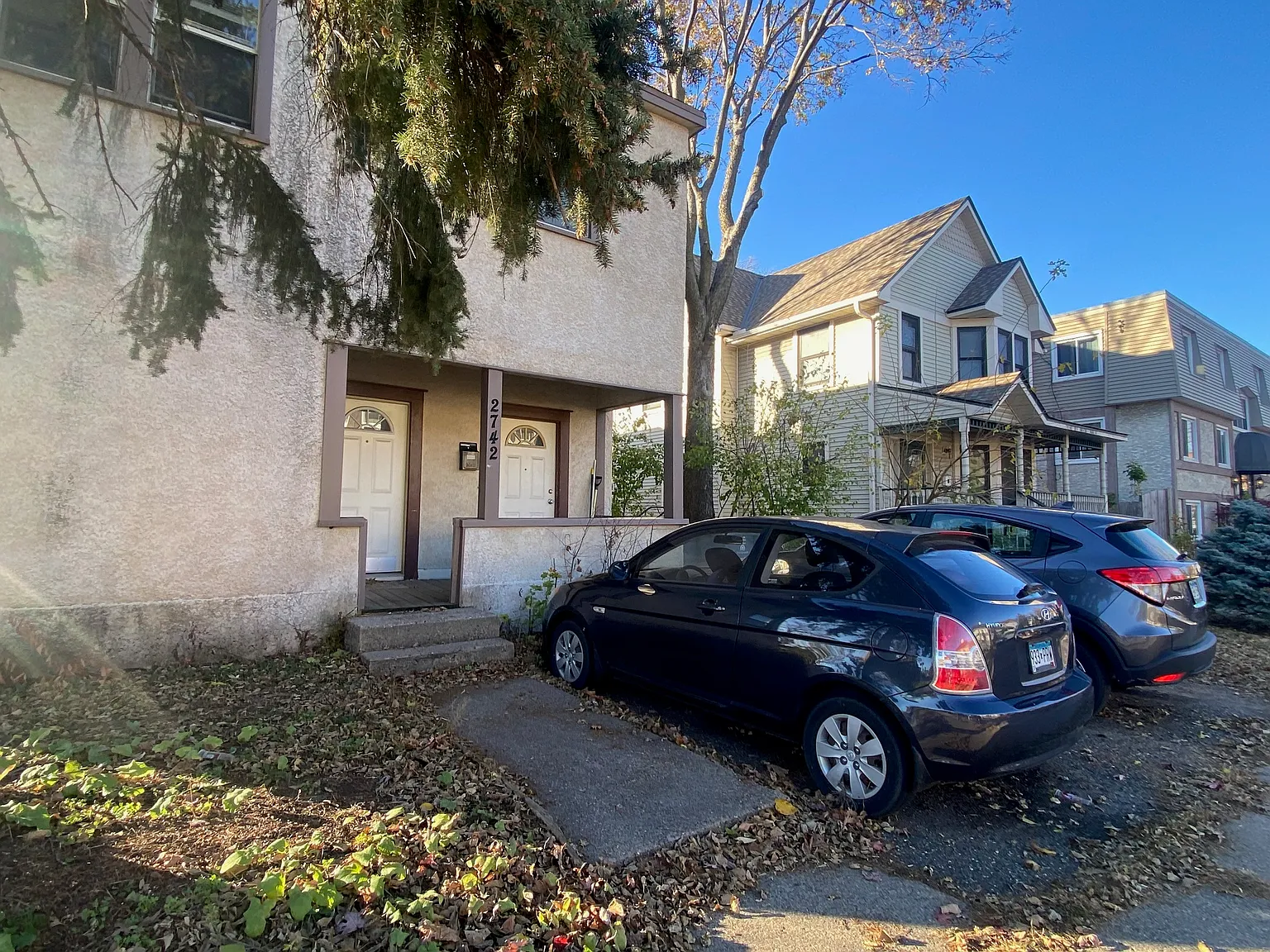 Price Reduced on Whittier Neighborhood Tri-Plex Unit — Photo 3