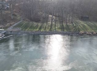 14585 W Bay Ct, Moravia, IA 52571