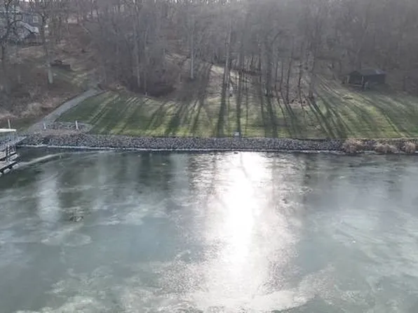 14585 W Bay Ct, Moravia, IA 52571