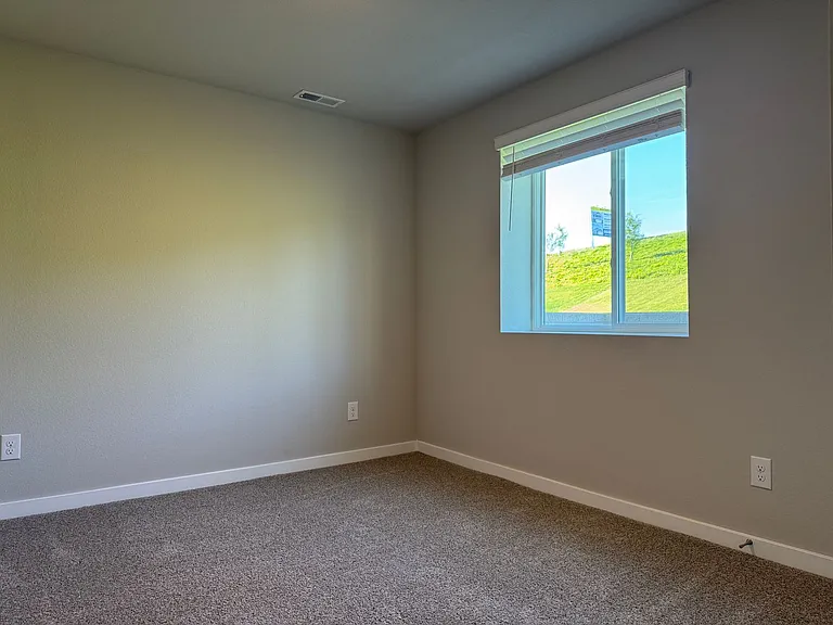 13631 Whitmore St — Photo 25