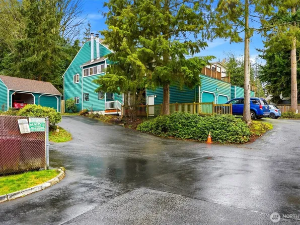 4404 Terrace Drive #8, Everett, WA 98203