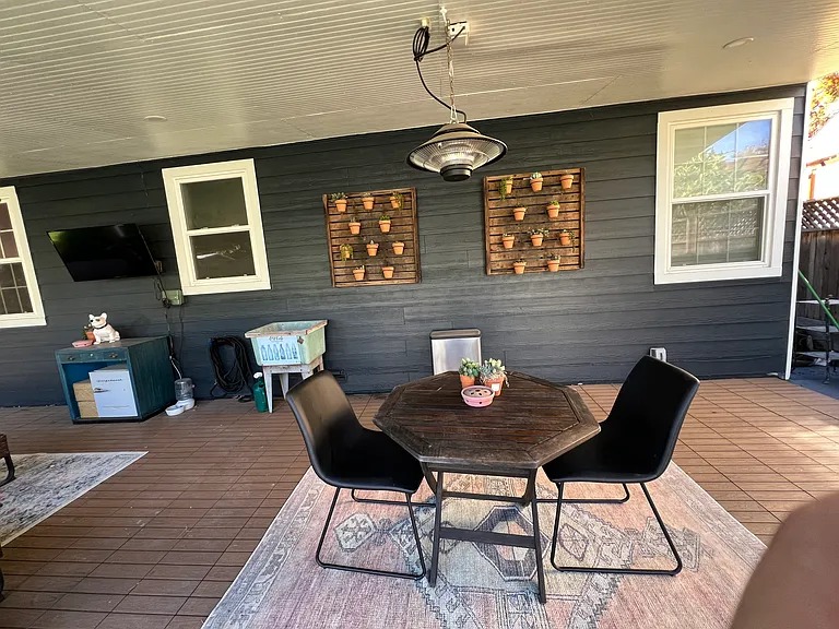 21556 Lake Chabot Rd — Photo 36