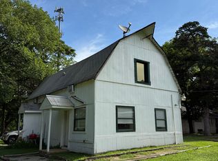 1724 S Husband St #B, Stillwater, OK 74074