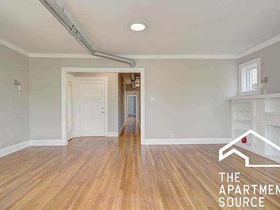 5th image of 1042 N Kedzie Ave APT 1