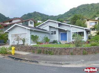 835 Hahaione St, Honolulu, HI 96825