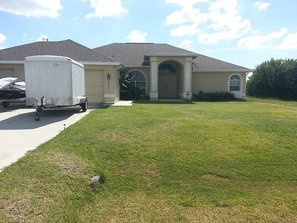 1st image of 4202 NW 35th St