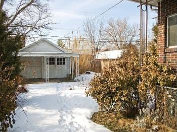 4th image of 1572 Park St