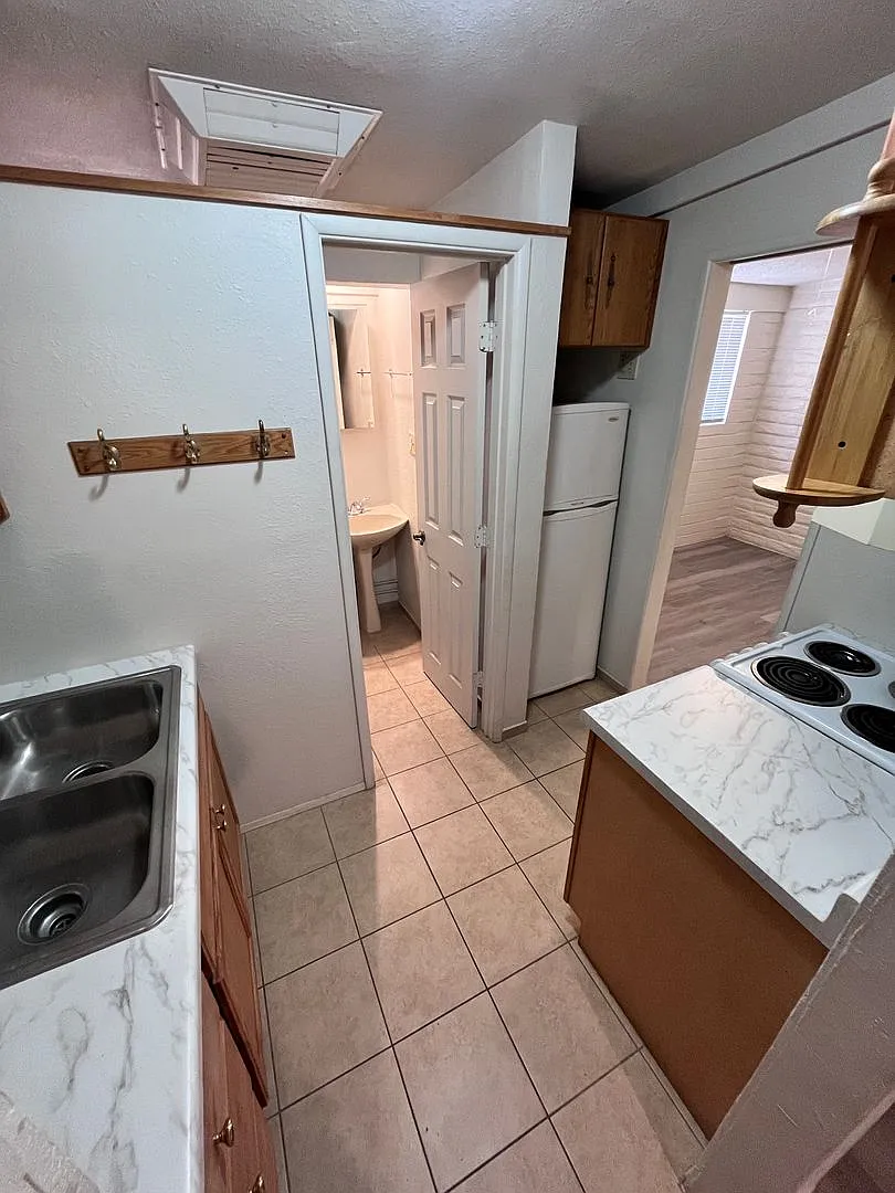 730 E. Limberlost Drive — Photo 1