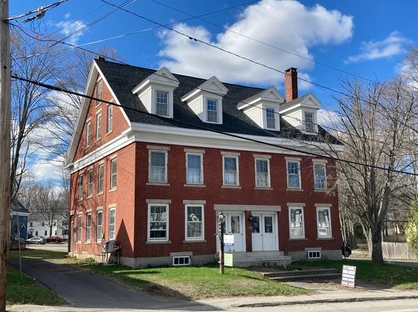 103 Brunswick Ave, Gardiner, ME