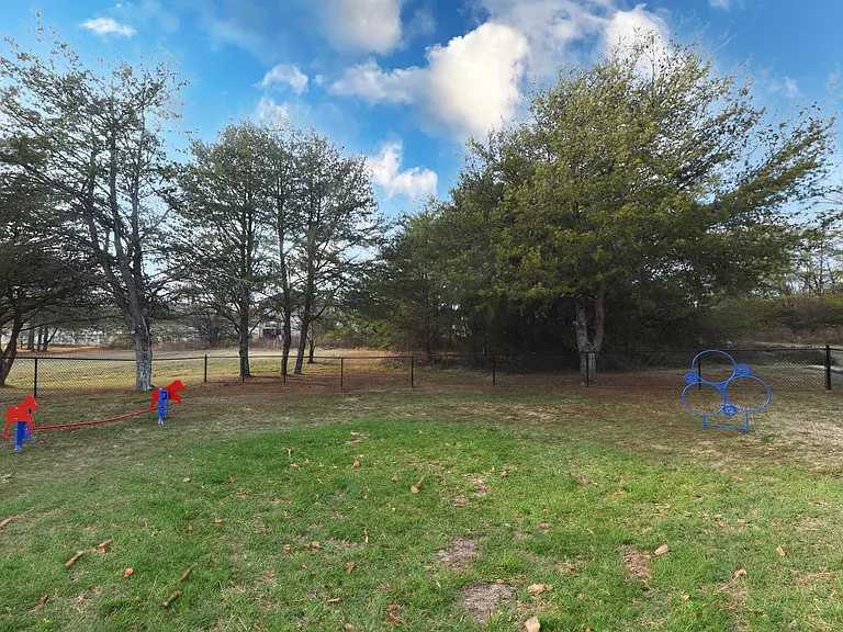 Leash Free Bark Park + Agility Course