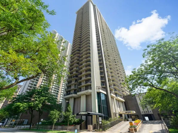6007 N Sheridan Rd APT 18F, Chicago, IL 60660