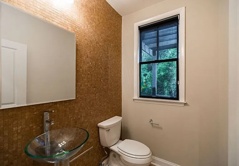 118 Ruth Dr #240 — Photo 13