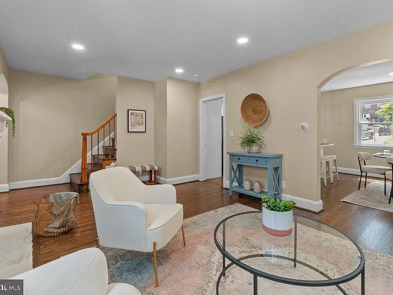 3027 Lavender Ave — Photo 7