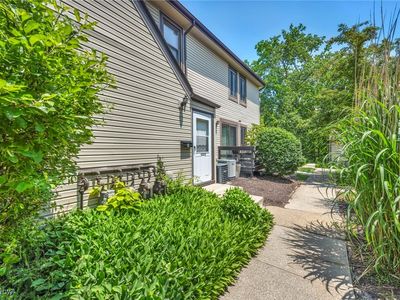 552 Turney Rd APT A, Bedford, OH, 44146