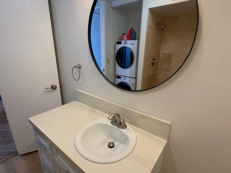1212 Punahou St #3303 — Photo 7