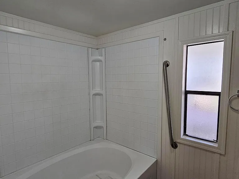 8301 N 103rd Ave #83 — Photo 13