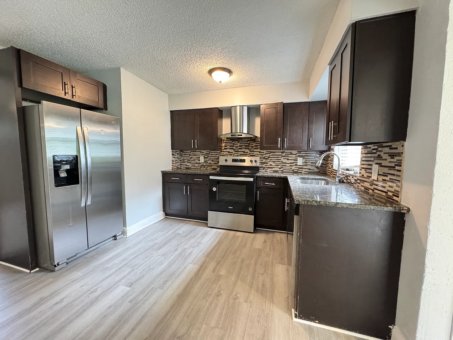 4 bed, 1545 sqft, $2,000 — Photo 4