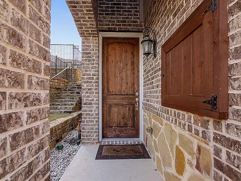6741 Lost Star Ln — Photo 3