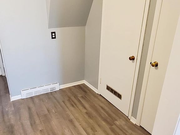 Kitchen entrance view