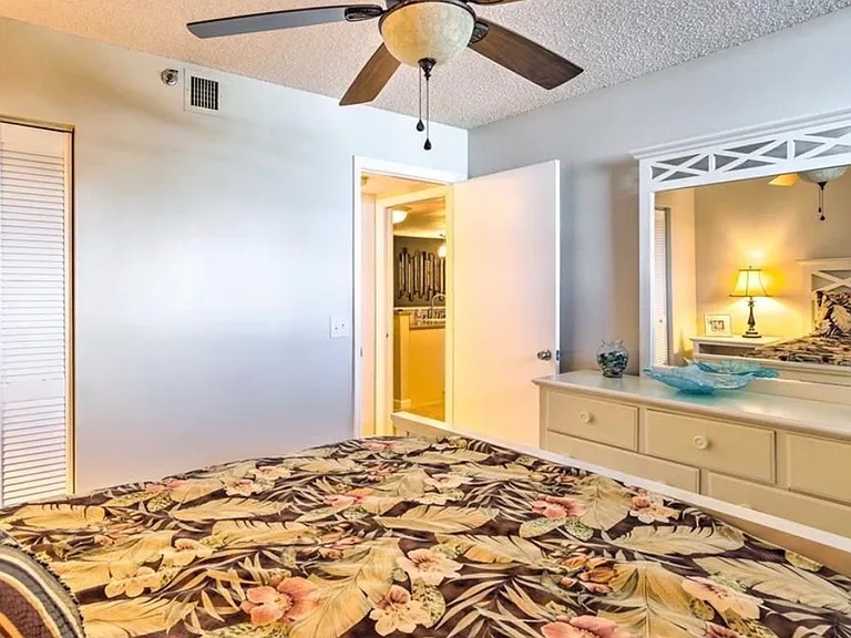 9600 S Ocean Dr #104 — Photo 25