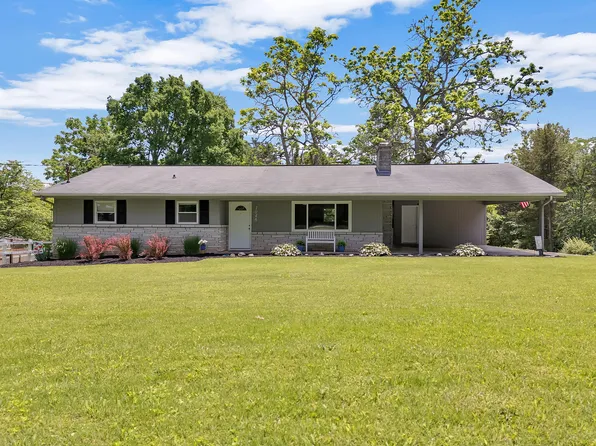 1046 McCall Ln, Knoxville, TN 37920