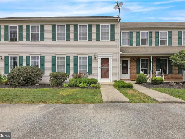 395 Deerfield Dr, Mount Joy, PA 17552