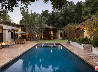 659 E Channel Rd, Santa Monica, CA 90402