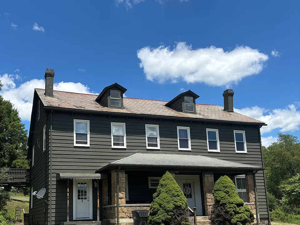 301 Keck Rd #2