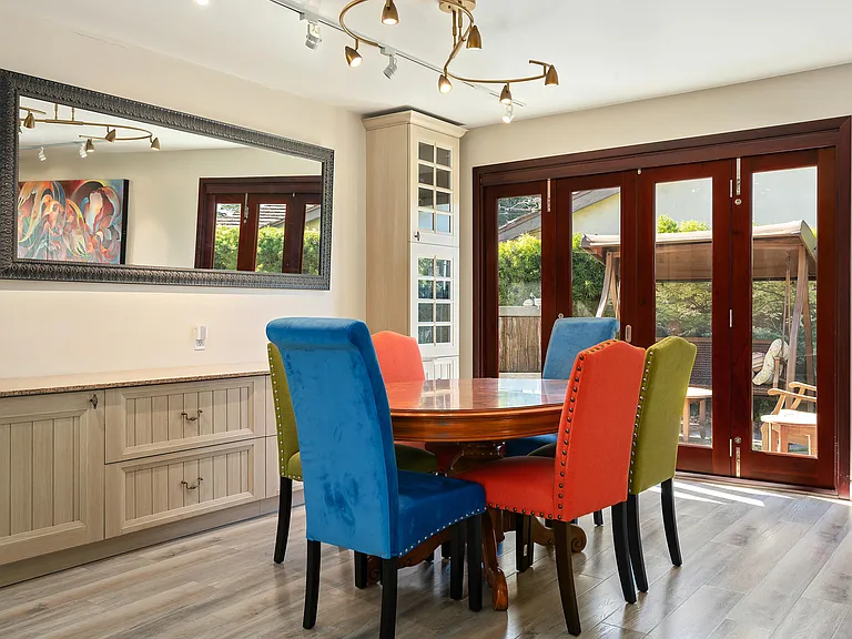 1251 Bel Air Dr — Photo 12