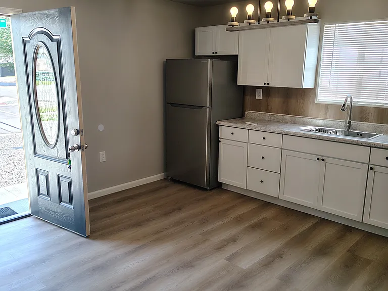 2401 Fairmont Ave #1 — Photo 10