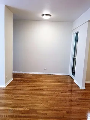 Rented by Hillel Realty Group | media 22