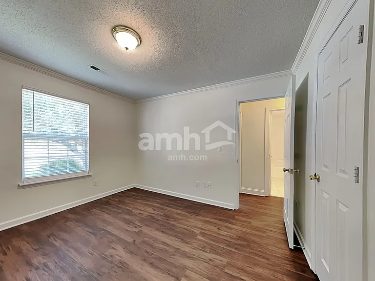 550 Orchard Ridge Ln — Photo 19