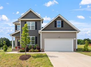 37 Fresco Dr, Zebulon, NC 27597