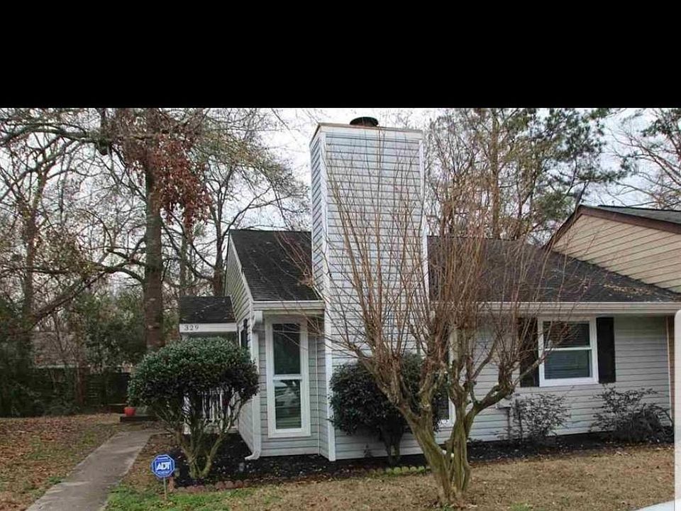 1st image of 329 Somerset Dr