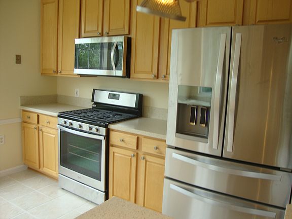 2nd image of 100 Watkins Pond Blvd #2-306