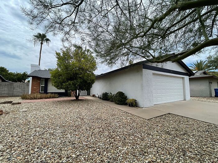 1st image of 3901 E Dahlia Dr