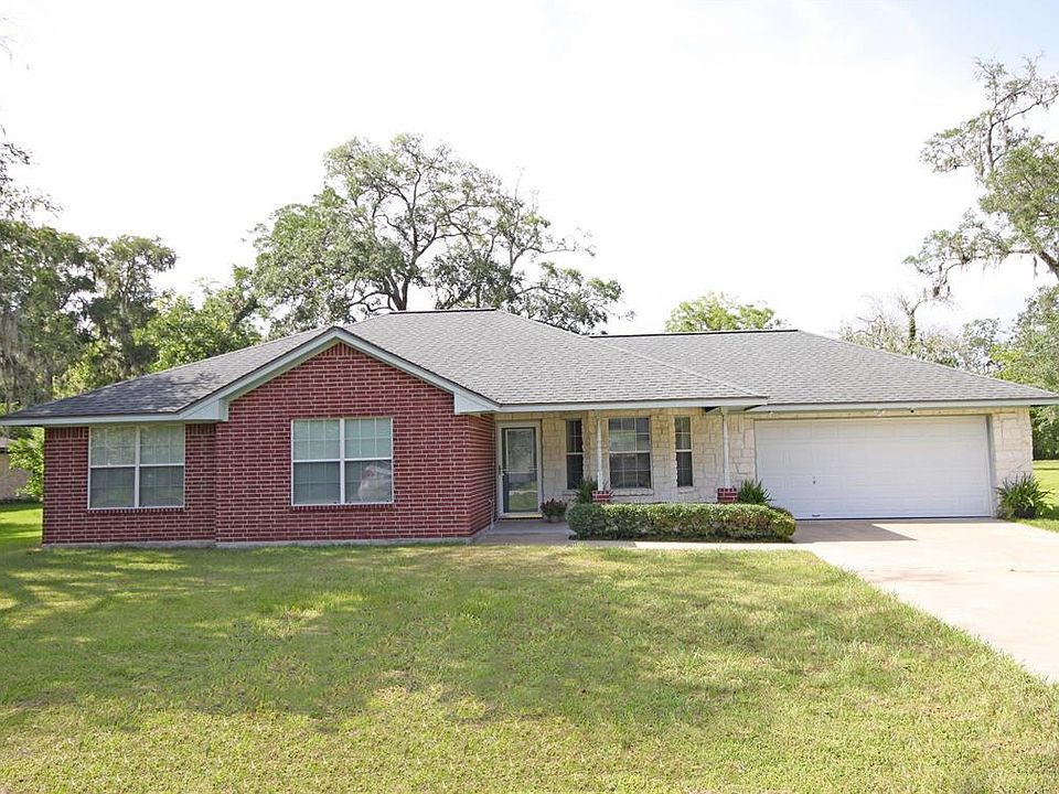 1st image of 947 Mulberry Ln