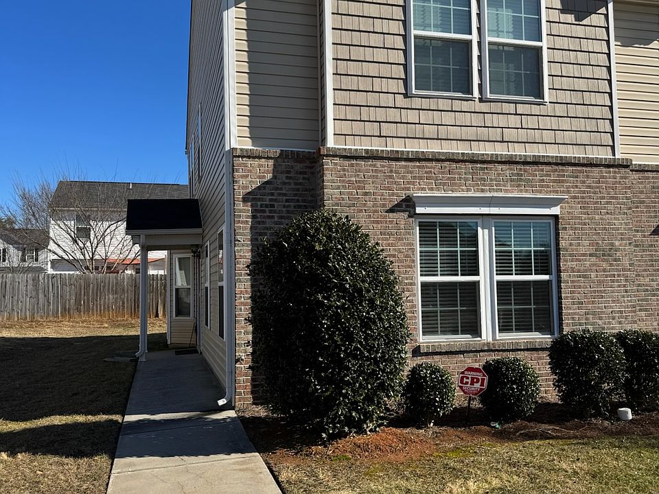 1st image of 3973 Village Park Ct