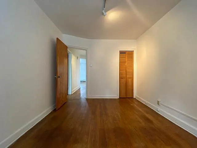 656 W Park Ln #2 — Photo 14