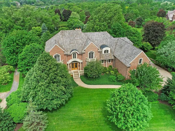 12 Brooke Ln, South Barrington, IL 60010