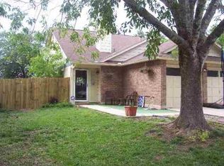 811 Meadow Gate, Converse, TX 78109